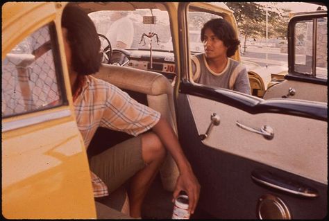 Danny Lyon, Still Picture, On The Border, National Archives, Retro Photo, American Life, Freelance Photographer, Colour Photograph, How To Speak Spanish