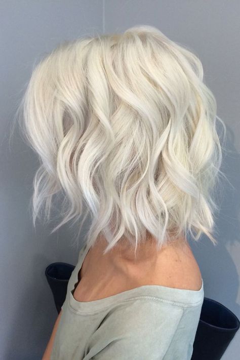 Short Hair Color, Platinum Hair Color, Penteado Cabelo Curto, Wavy Bob Hairstyles, Platinum Blonde Hair, 2015 Hairstyles, Shoulder Length Hair, Platinum Hair, Short Bob Hairstyles