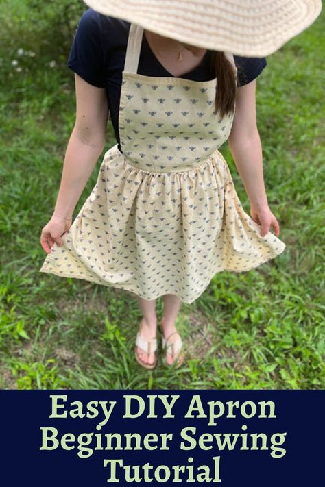 Learn how to make your own apron following this simple beginner sewing tutorial. How To Sew An Apron Easy, Pleated Apron Pattern, Dress Apron Pattern, Apron Pattern Free Easy Sewing Projects, Basic Apron Pattern Free, Cute Apron Pattern Free, Beginner Apron Sewing Pattern, Simple Aprons To Sew, Sewing An Apron