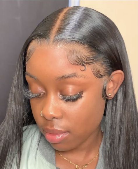 Pin: datdollymk💕 Straight Hair Ideas, Hair Ideas For Women, Edges Hair, Baby Hairs, Hair Laid, Dope Hairstyles, Amazing Hair, Front Lace Wigs Human Hair, Trending Hairstyles