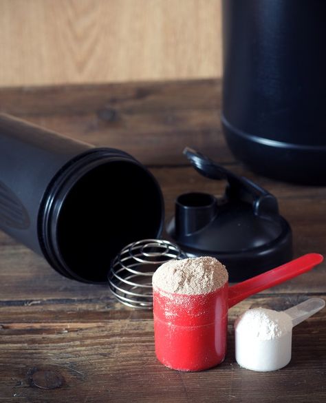 Whey protein is the liquid portion of milk, left over when cheese is made. It is usually sold as a powder that you add to foods or shakes to boost their protein content. A high-protein meal, especially breakfast, can help you feel full longer, according to Purdue University researchers. Best Whey Protein Powder, Protein Powder For Women, Best Whey Protein, Best Protein Shakes, Gym Supplements, Best Protein Powder, Sports Food, Whey Protein Powder, Collagen Powder