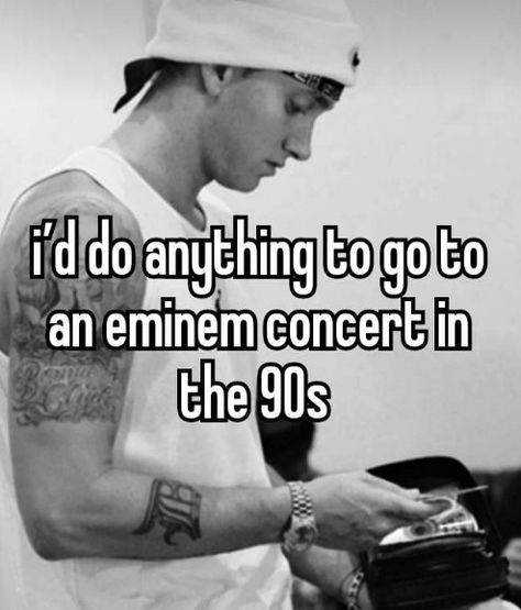 Eminem 90s Style, Eminem Themed Room, Slim Shady Aesthetic, Eminem Bracelet, Eminem 90s, Eminem Funny Moments, Eminem Throwing Things, Haha Interesting Eminem, Eminem Style