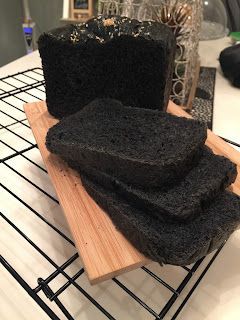 Baking Mom: Charcoal Bread Loaf Charcoal Bread Recipe, Vampire Recipes, Blackpink Food, Charcoal Recipes, Charcoal Food, Black Foods, Charcoal Bread, Black Bread, Black Cake