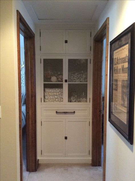 End of hallway linen closet. Remove bifold door, add custom cabinet. Hall Closet Cabinet Ideas, Cabinet At End Of Hallway, End Of Hallway Closet Door Ideas, End Of Hall Linen Closet, End Of Hallway Linen Closet, Closet At End Of Hallway, End Of Hallway Storage, Hallway Cabinets Built In Makeover, How To Build A Linen Closet