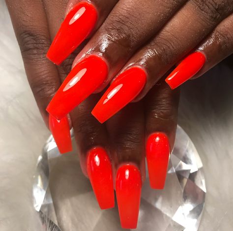 Red Ombre Square Nails, Red And Orange Ombre Nails, Ombre Nails Red And Orange, Red Orange Pedicure, Blood Orange Nails, Red Gradient Nails Ombre, Red Orange Yellow Ombre Nails, Red Orange Nails, Orange Ombre Nails