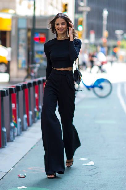 • Nightout Outfit, Total Black, Cooler Look, Looks Black, Black Women Fashion, Moda Vintage, All Black Outfit, Looks Chic, 가을 패션