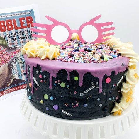 Harry Potter Luna Lovegood buttercream cake Luna Lovegood Birthday, Harry Potter Luna, Harry Potter Theme Birthday, Harry Potter Birthday Cake, Harry Potter Luna Lovegood, Novelty Birthday Cakes, Harry Potter Birthday Party, Harry Potter Cake, Harry Potter Birthday