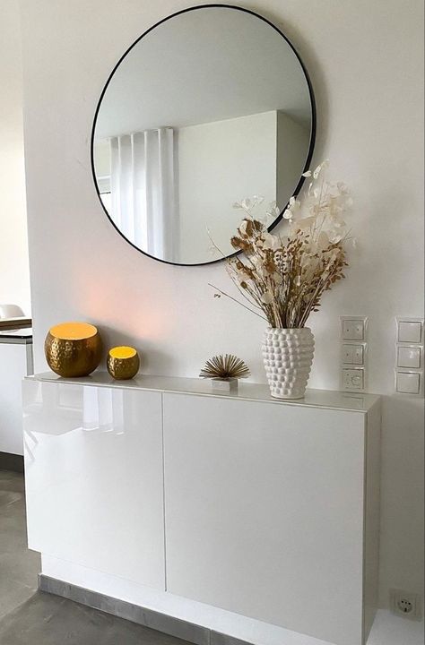 I use pampers, candles and stunning vases🪷🌾 White Console Table Hallway, Modern Apartment Living Room, Modern Hallway Ideas, Entrance Interior Design, Elegant Living Room Decor, Narrow Hallway Ideas, Home Hall Design, Luxury Furniture Living Room, تصميم للمنزل العصري