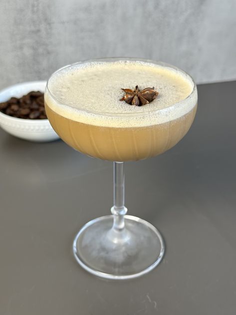 Chai espresso martini Chai Martini, Chai Espresso Martini, Espresso Martini Recipe, Martini Recipe, Espresso Beans, Enjoy Coffee, Espresso Martini, Irish Cream, Drink Recipe