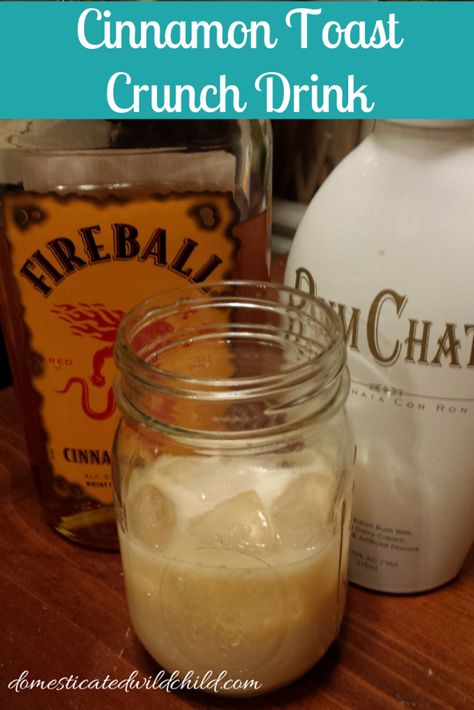 This is the new favorite at bars, normally a shot this Cinnamon Toast Crunch Drink is a double of a bartenders favorite. Cinnamon Toast Crunch Drink, Baked Cinnamon Toast, Cinnamon Toast Crunch Shot, Cinnamon Toast Crunch Bars, Cinnamon Toast Recipe, French Toast Crunch, Chocolate Covered Bananas Frozen, Homemade Candy Bars, French Toast Bites