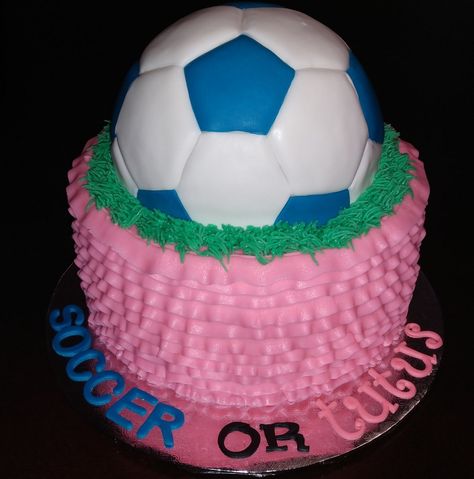 Goals Or Bows Gender Reveal Cake, Goals Or Bows Gender Reveal, Soccer Gender Reveal, Bows Gender Reveal, Gender Reveal Party Favors, Bow Gender Reveal, Soccer Theme, Gender Reveals, Baby Gender Reveal Party