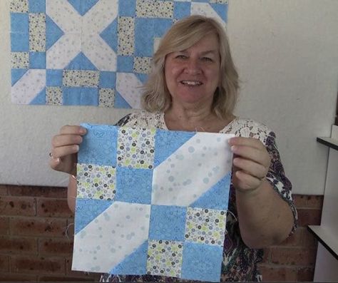 Quilt Block: Arkansas Crossroads Quilt Block Tutorial - Alanda Craft Arkansas Crossroads Quilt, Crossroads Quilt Pattern, Crossroads Quilt, Easy Quilt Tutorials, Block Quilt Ideas, Quilt Pattern Free, Quilting Blocks, Spring Colours, Quilts Patterns