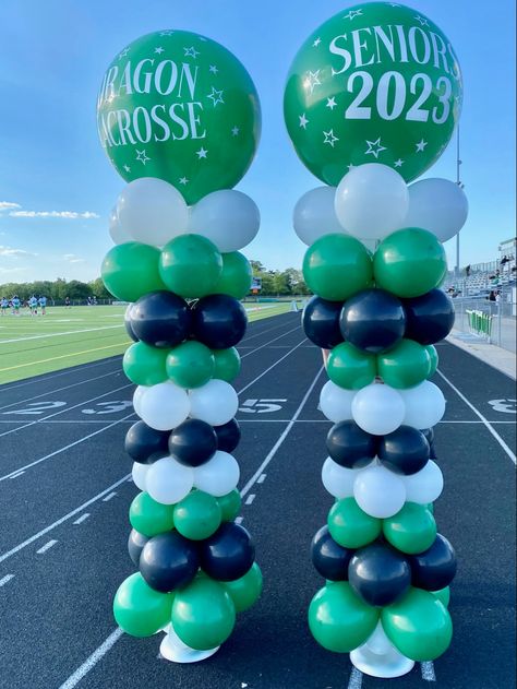 Senior Balloon Arch, Homecoming Field Decorations, Senior Night Balloons, Lacrosse Senior Night Ideas, Lacrosse Banquet Ideas, Cross Country Banquet, Sports Balloons, Grad Balloons, Athletic Banquet