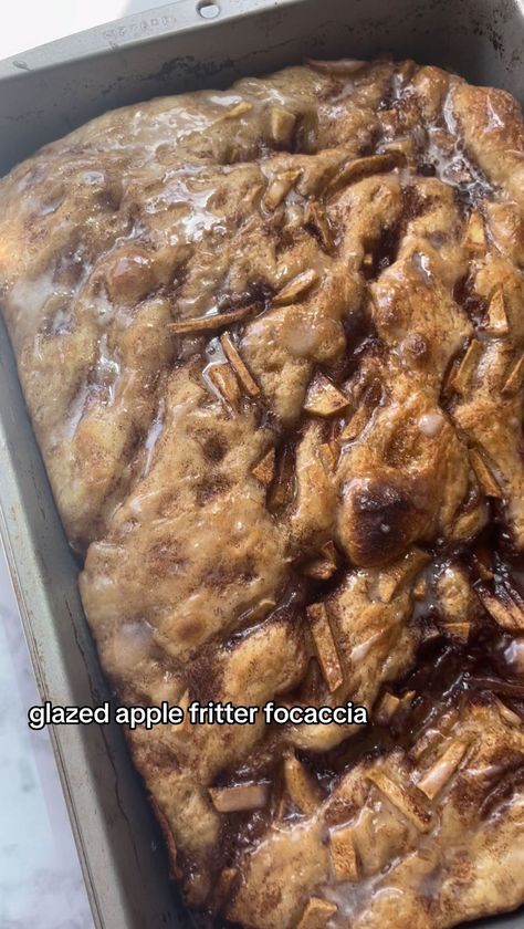 Hayley Lentino | Sourdough Tutorials | Apple fritter sourdough focaccia recipe. This is a must try! Recipe: Dough: The night before baking mix together 100 g active starter… | Instagram Cinnamon Focaccia, Sourdough Focaccia Recipe, Foccacia Recipe, Apple Glaze, Focaccia Recipe, Cinnamon Butter, Apple Fritters, Sourdough Baking, Baking Mix