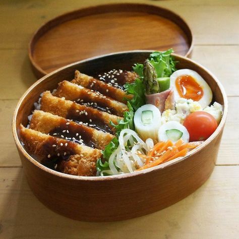 Japanese Food Bento, Prettiest Celebrities, Bento Recipes, Makanan Diet, Japan Food, Food Obsession, Cafe Food, Bento Box, Pretty Food