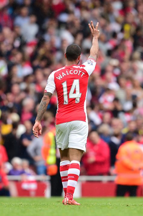 Theo Walcott Theo Walcott, Jack Wilshere, Emirates Stadium, Fa Cup Final, Arsenal Football Club, West Brom, Starting Line, The Beautiful Game, Arsenal Football