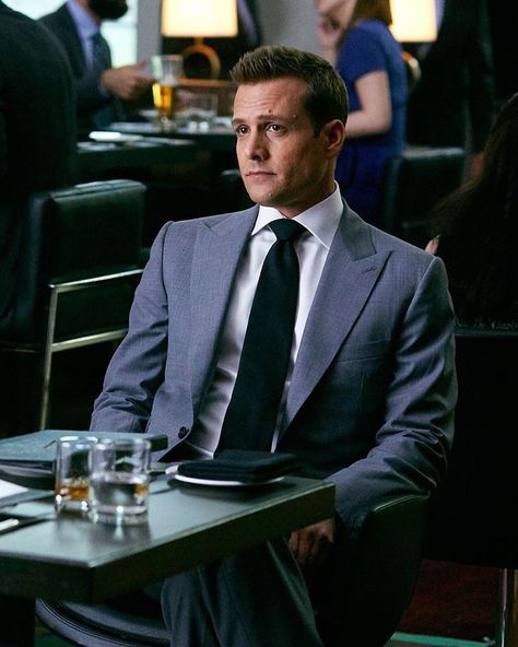 Specter Suits, Suits Tv Series, Suits Harvey, Harvey Specter Suits, Suits Tv, Suits Series, Gabriel Macht, Red Band Society, Smart Casual Menswear