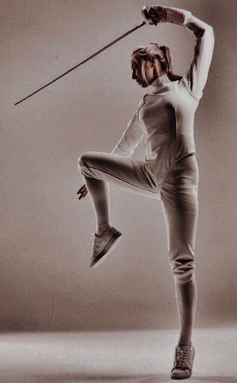 Epee Fencing, Women's Fencing, Fencing Club, Sports Campaign, Fencing Sport, Fb Profile Photo, Sports Photography, Profile Photo, Drawing Reference Poses