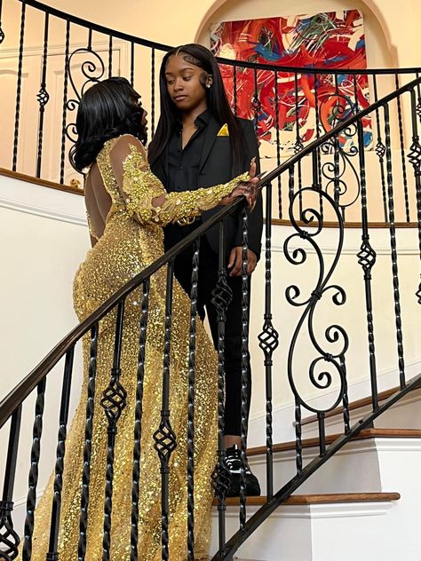 Cute Prom Couples, Stud Prom, Prom Inspiration, Prom Couples, Prom Inspo, Classy Prom Dresses, Stunning Prom Dresses, Girlfriend Goals, Black Couples Goals