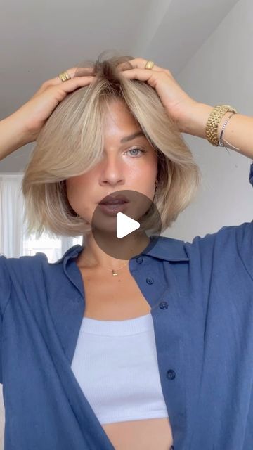 Choppy Blonde Bob Hairstyles, How To Do Curtain Bangs Short Hair, Short Bouncy Blowout, Short Hair Thick Bangs, Celebs With Bobs, Short Bob Face Framing Layers, Platinum Blonde Bob Hairstyles, Bob With Volume At Crown, Blonde Bob Thick Hair