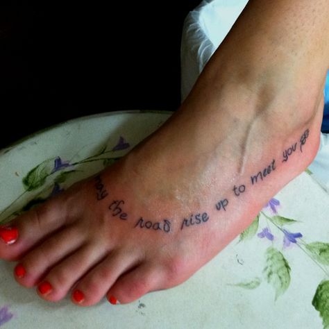 My new tattoo! It is from the Old Irish Blessing. "May the road rise up to meet you" Blessing Tattoo, Gaelic Tattoo, Old Irish Blessing, Sister Tat, Irish Tattoos, Cute Tats, Tattoo Outline Drawing, Old Irish, Irish Blessing