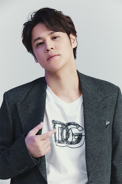 Miyano Mamoru, Mamoru Miyano, Japanese Actors, Ouran High School Host Club, High School Host Club, Stage Actor, Host Club, Vampire Knight, Falling In Love With Him