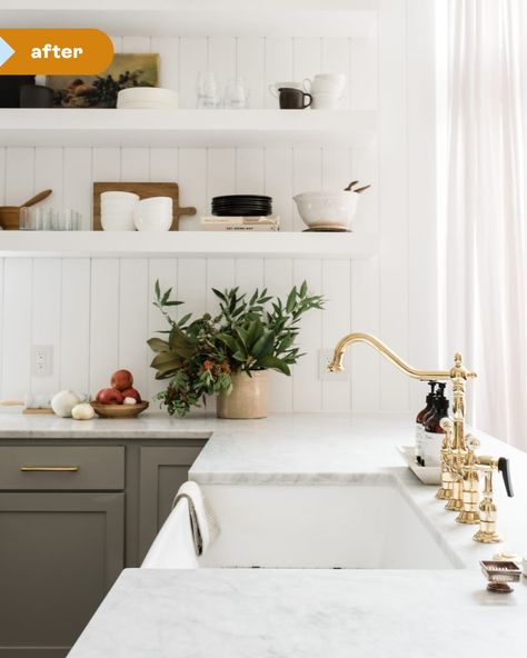 Sink In Peninsula, Modern English Cottage, Dark Brown Kitchen, Arizona Interiors, Modern English Country, Peninsula Kitchen, New England House, Tudor Kitchen, Country House Kitchen