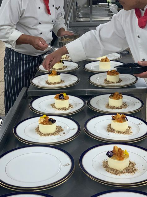 Baking And Pastry Arts, Pastry School Aesthetic, Culinary Arts Aesthetic, Pastry Chef Aesthetic, Honey And Lavender, Culinary Arts Schools, Culinary Classes, Pastry School, Pastry Art