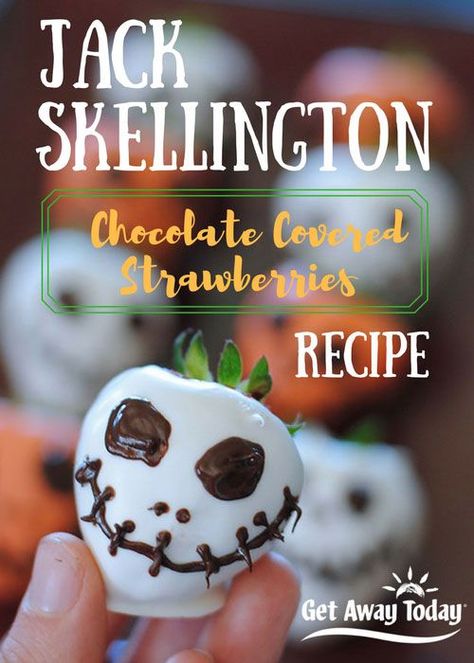 Jack Skellington chocolate covered strawberries recipe Christmas Chocolate Covered Strawberries, Halloween Strawberries, Chocolate Covered Strawberries Recipe, Melting Marshmallows, Coconut Hot Chocolate, Chocolate Covered Strawberry Recipe, Blackberry Syrup, Coconut Drink, Dessert Treats