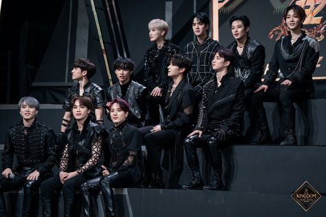 The Boyz Kingdom, Kingdom Legendary, Dance Contest, Thread Photo, Kingdom Come, All About Kpop, Kim Sun, Teenage Boys, Scene Photo