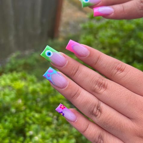 Navas Nails on Instagram: "Monsters inc 🥰 . Inspo: @nailscrybaby 😍 . . . . #monstersinc #disneynails #shortnails #cutenails #movienails" Disney Nails Monsters Inc, Monster Inc Nails Acrylic, Monsters Inc Acrylic Nails, Boo Monsters Inc Nails, Monsters Inc Nails Design, Universal Studio Nail Designs, Simple Spongebob Nails Designs, Monsters Inc Nails Acrylic, Monsters Ink Nails