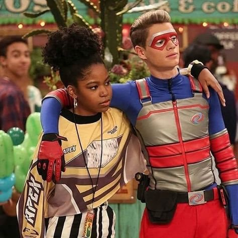 Riele Downs Outfits, Jason Norman, Henry Danger Nickelodeon, Norman Love, Henry Danger Jace Norman, Henry Danger, Nickelodeon Shows, Childhood Tv Shows, Big Crush