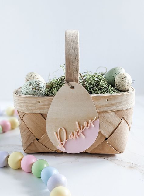 Wood and Blush Pink Easter Egg Basket Tags with Personalized Laser Cut Names In Modern Calligraphy Wood Easter Basket, Ribbon Basket, Creative Easter Baskets, Basket Tags, Basket Tag, Easter Egg Basket, Easter Basket Tags, Egg Basket, Pink Easter