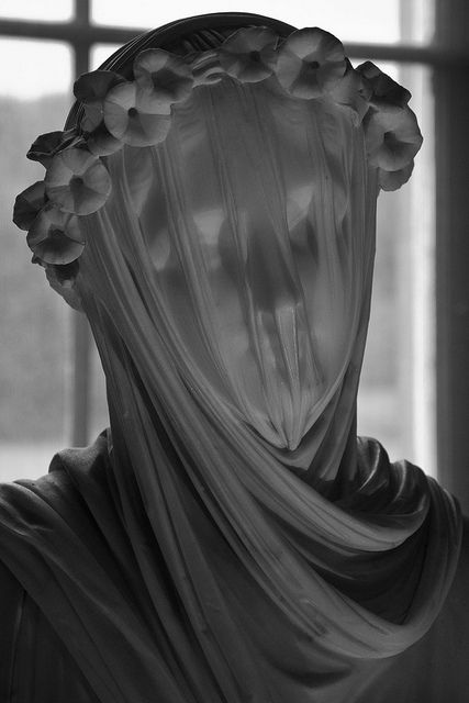 Veiled Vestal Virgin by Raffaelle Monti in Chatworth House - lit to highlight how the artist mananged to capture the effect of a translucent veil in stone. Veiled Vestal Virgin, Veiled Vestal, Vestal Virgin, Lorenzo Bernini, Ancient Greek Sculpture, Classic Sculpture, Greek Statues, Chatsworth House, Cemetery Art