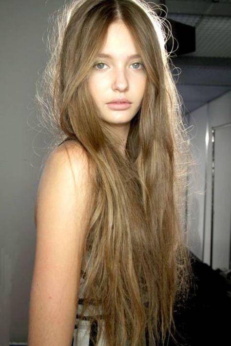 Kristina Romanova Beach Hairstyles, Long Natural Hair, Long Straight Hair, Hair Envy, Beauty And Fashion, Great Hair, Messy Hairstyles, Hair Dos, Gorgeous Hair