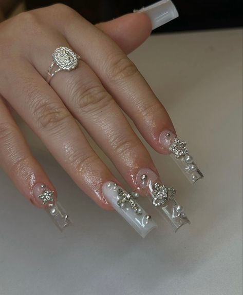 Stunning Nail Designs, Acrylic Nail Set, Claw Nails, Grunge Nails, White Acrylic Nails, Y2k Nails, Pretty Gel Nails, Unique Acrylic Nails, Nail Tattoo