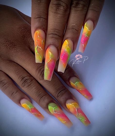 Marble Nails Summer, Colorful Marble Nails, Colorful Marble, Marble Nail Designs, Nails Summer, Girls Nails, Marble Nails, Luxury Nails, Beauty Nail