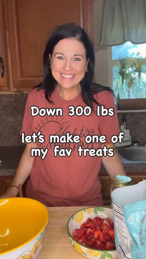 Catherine Shank | Happy Self love day and today let’s make a yummy treat! Recipe below: 2 cup strawberries cleaned and chopped 1 cup vanilla greek yogurt… | Instagram Sweets For Keto Diet, Best Diet Desserts, Strawberries And Yogurt Dessert, Heathly Sweet Treat, Easy Healthy Snacks For Diabetics, Low Carb Sweet Treats Easy, Vanilla Yogurt Recipes Healthy, Most Filling Low Calorie Foods, Recipes Using Vanilla Greek Yogurt