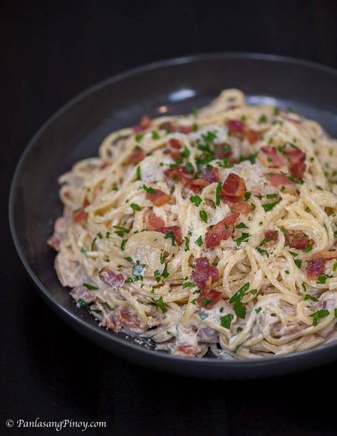 Filipino Style Creamy Bacon and Mushroom Carbonara Filipino Carbonara Recipe, Carbonara Recipe Creamy, Flavorful Beef Stew, Mushroom Carbonara, Bacon And Mushroom, Bacon Carbonara, Pasta Varieties, Filipino Style, Carbonara Recipe