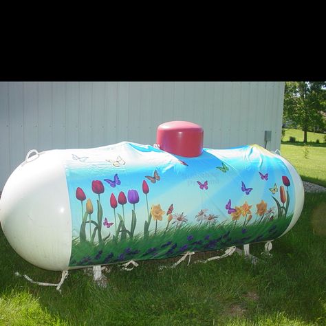 Propane tank...everyone had these in their yard :) G & G had one at their Farm, it was NOT painted, it was white. Propane Tank Painting Ideas, Painted Propane Tanks Ideas, Large Propane Tank Art, Painted Propane Tanks, Front Pathway, Propane Tank Art, Garden Shed Interiors, Propane Tank Cover, Propane Tanks