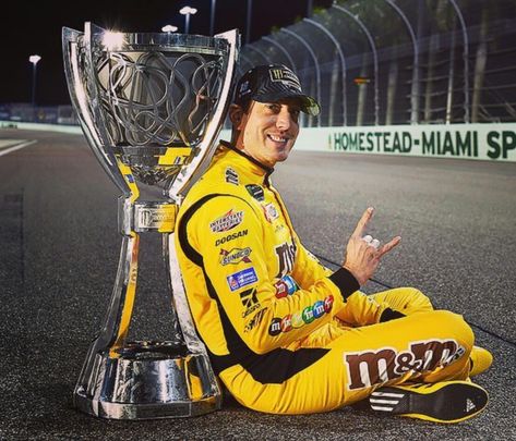 Kyle Busch Nascar, Nascar Photos, Race Car Driving, Nascar Driver, Nascar Race Cars, Nascar Cars, Nascar Race, Kyle Busch, Bad To The Bone