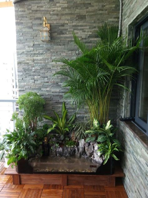 Balcony Fountain, Small Garden Under Stairs, Homestead Garden Layout, Balcony Decoration Ideas, Indoor Plant Stand, Taman Air, Balcony Decoration, Small Balcony Garden, Small Balcony Design