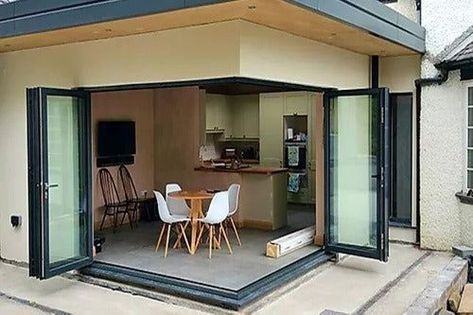 Small Extension Ideas Rear, Corner Bifold Doors, Rear Extension Ideas, Garden Room Extensions, House Extension Plans, Room Extensions, Open Plan Kitchen Dining, Glass Extension, Rear Extension