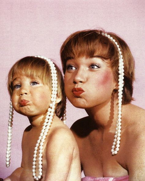 Shirley MacLaine and her daughter, Sachi Parker... Classic Life, Shirley Maclaine, Lucky Me, Fox News, Tumblr