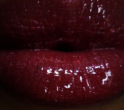 Close-up of a model's lips showcasing a sultry red lipstick with precise brown liner and a glossy finish Deep Red Lip Combo, Lip Combos Red And Brown, Deep Red Lip Gloss, Dark Red Glossy Lips, Glossy Red Lips Aesthetic, Brown Liner, Perfect Red Lips, Makeup Game, Red Lips