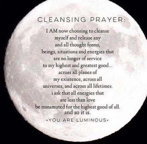 Smudging Prayer, New Moon Rituals, Healing Spells, Full Moon Ritual, Wiccan Spell Book, A Course In Miracles, Spiritual Cleansing, Wiccan Spells, Healing Arts