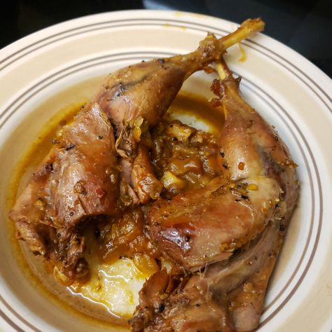 Braised Pheasant Thighs – Outdoor Edge Cutlery How To Cook Pheasant, Roast Pheasant, Pheasant Recipes, Game Recipes, Wild Game Recipes, Large Oven, Game Birds, Wild Game, Meat Cuts