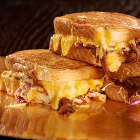 Pulled Pork Melt Lunches Recipes, Pulled Pork Salad, David Venable, Taco Food Truck, Grilled Sandwiches, Pulled Pork Leftovers, Melt Recipe, Grilled Cheese Sandwiches, Texas Toast