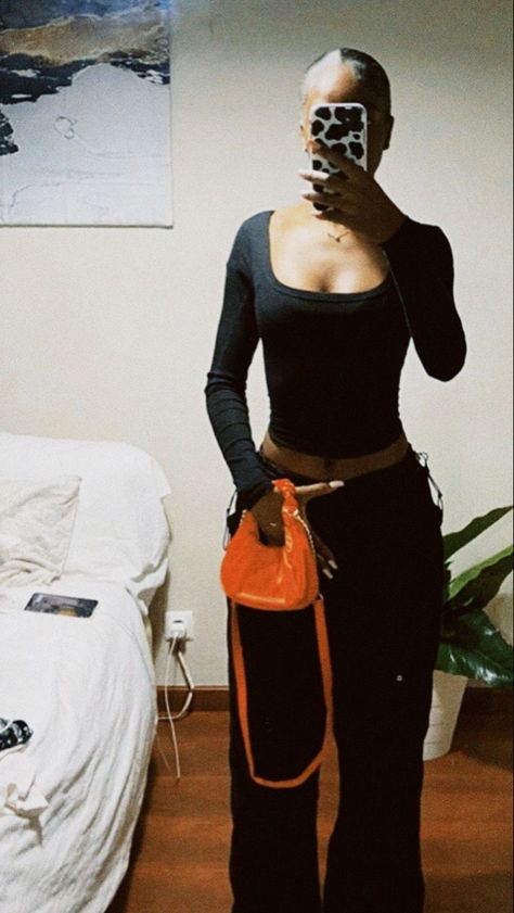 Fall Aesthetic School, School Outfit Black Women, Bryce James, Aesthetic School Outfits, Outfits Lululemon, School Outfits College, Cute Back To School Outfits, Secret Romance, Outfit Black Women