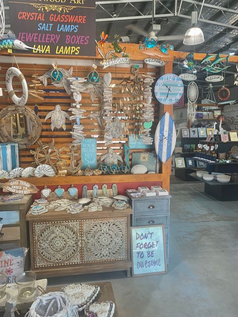 beach decor trinkets Beach Shack Aesthetic, Bloxburg Resort, Beach Shack Decor, Surf Shop Aesthetic, Surf Shops, Beachy Small Business, Beach Gift Shop, Beach Shop Aesthetic, Beach Souvenir Shop